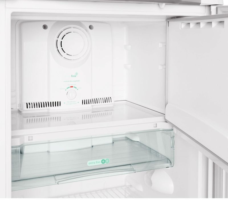 Imagem interna do congelador e compartimento extra frio que fica abaixo