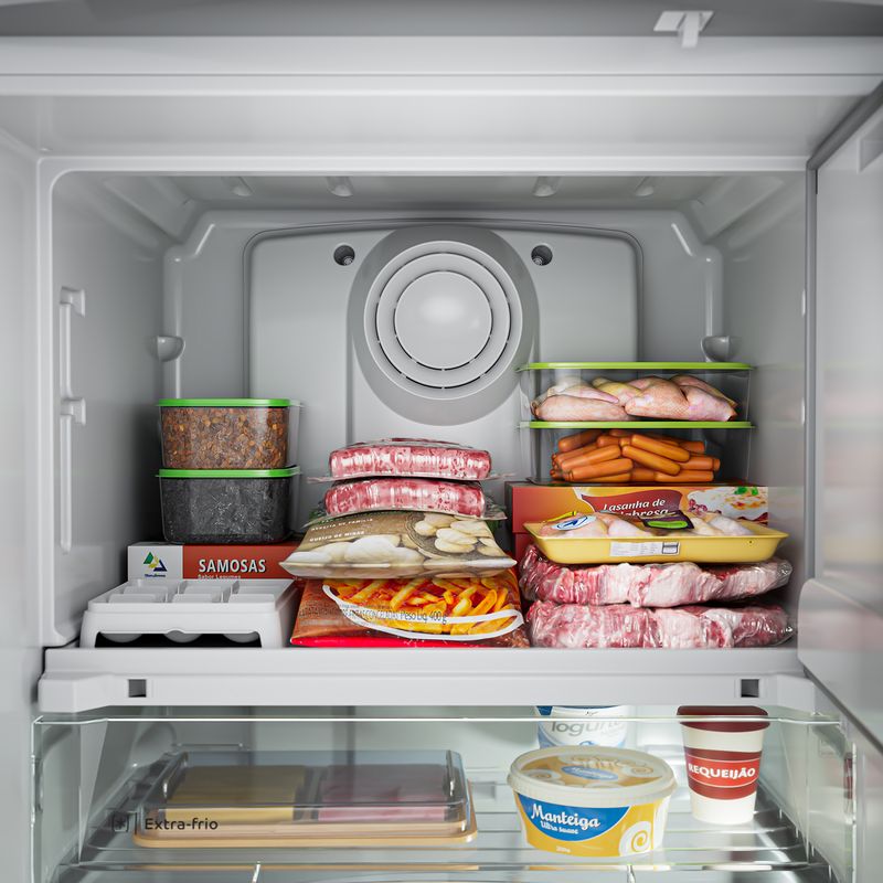 6_Consul_Geladeira_CRB39AB_Imagem_Detalhe_Freezer_Espacoso_jpg_6